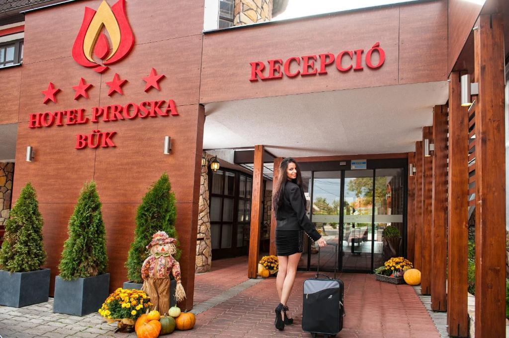 Hotel Piroska Bük المظهر الخارجي الصورة